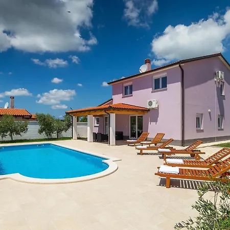 Ferienhaus Zeus Pula