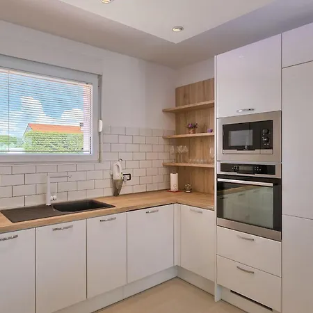 Zeus Dom wakacyjny *