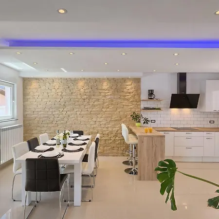 Zeus Dom wakacyjny Pula