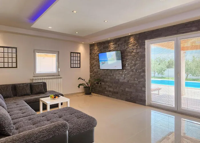 Holiday home Zeus *